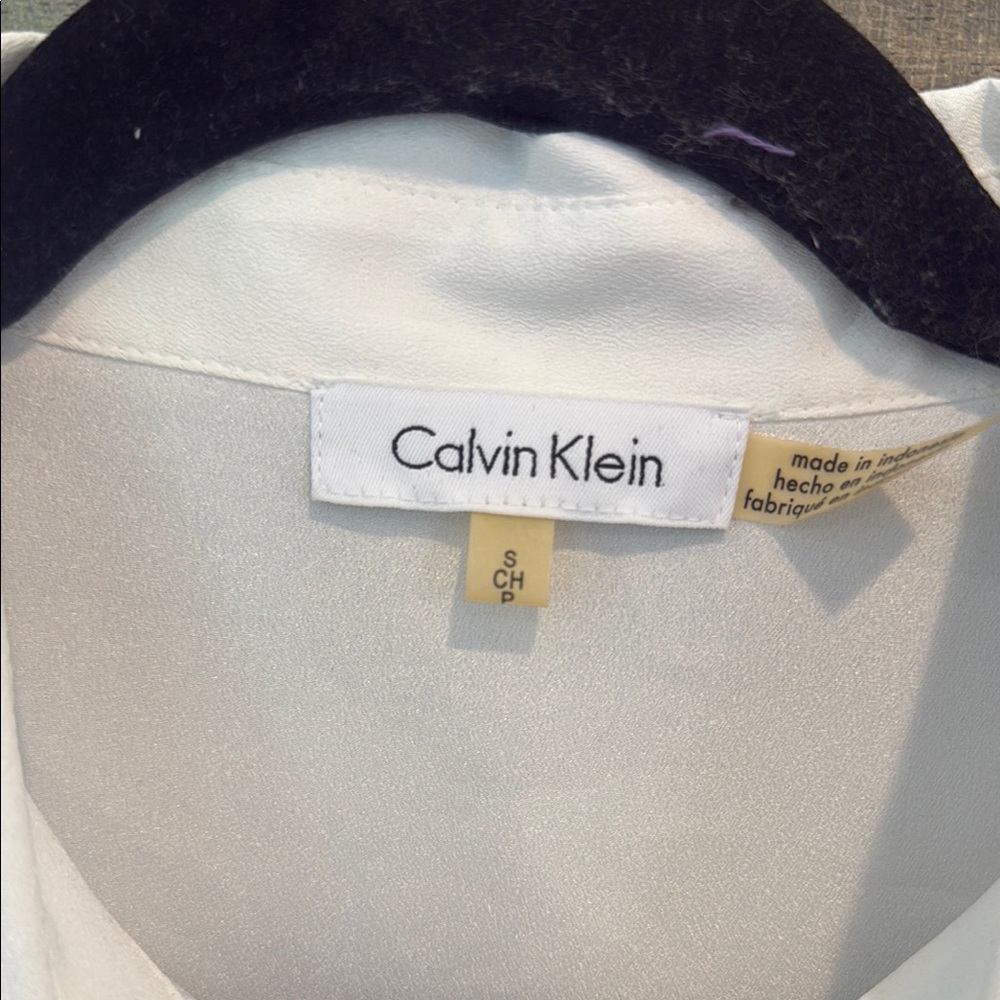 Calvin Klein Women's Black and White Button Down Shirt - Picture 2 of 2